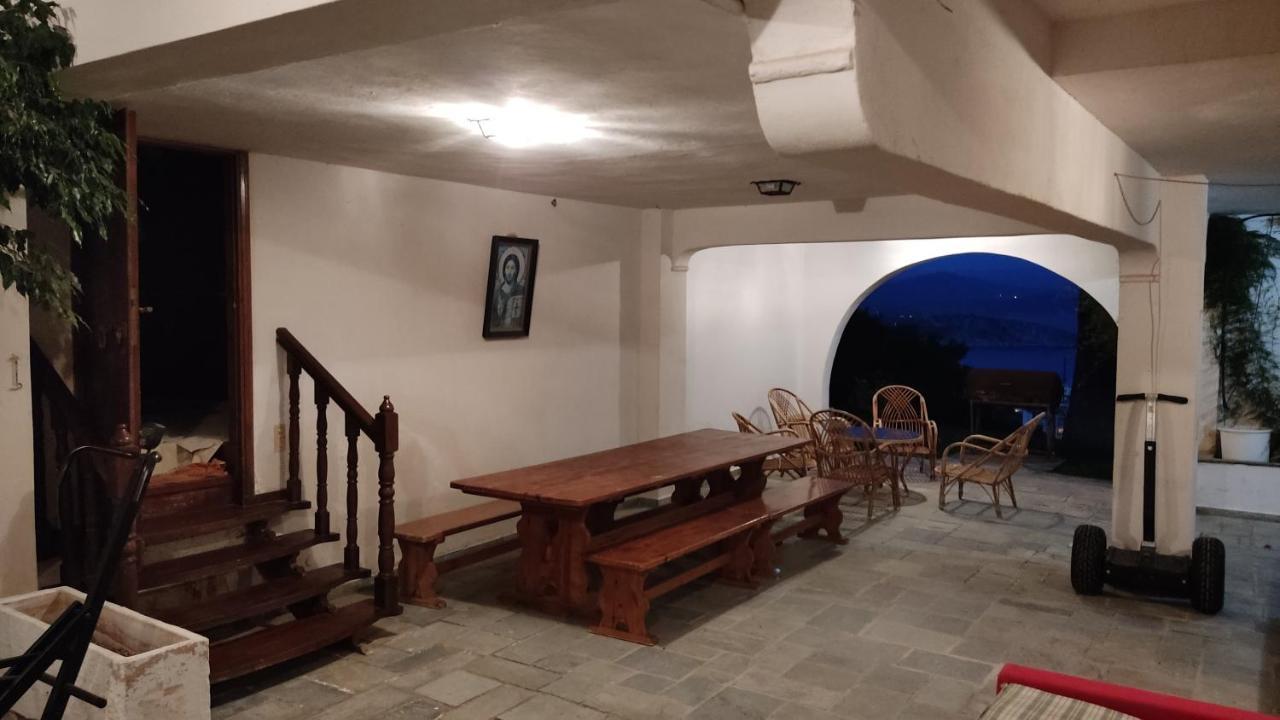 Antika 6 Hotel Tolo Luaran gambar