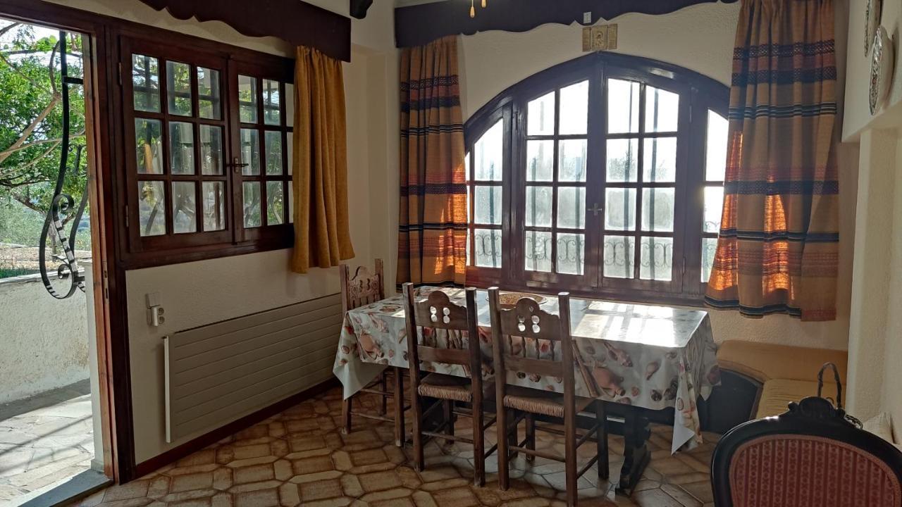 Antika 6 Hotel Tolo Luaran gambar